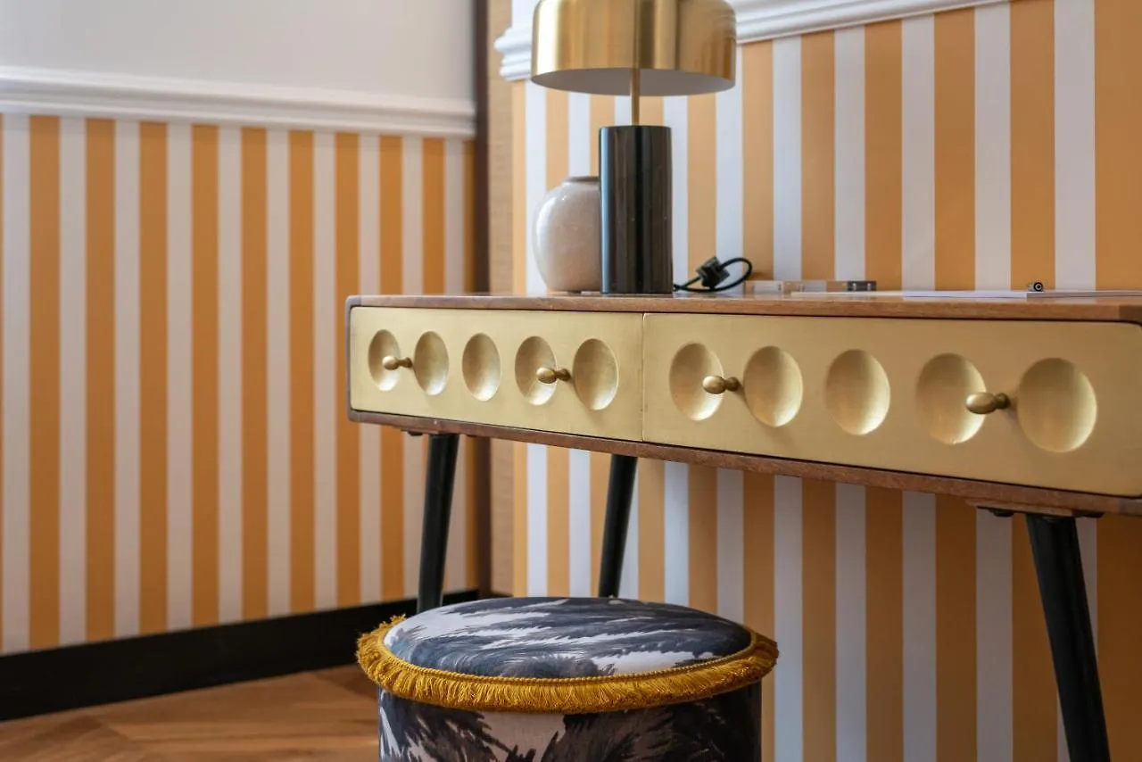 Hotel The Couper Spiga Mailand 0*,  Italien