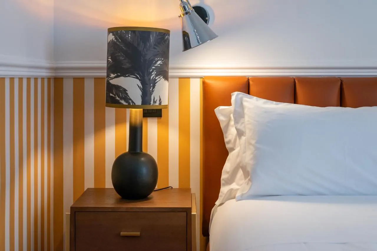 Hotel The Couper Spiga Mailand Gasthof