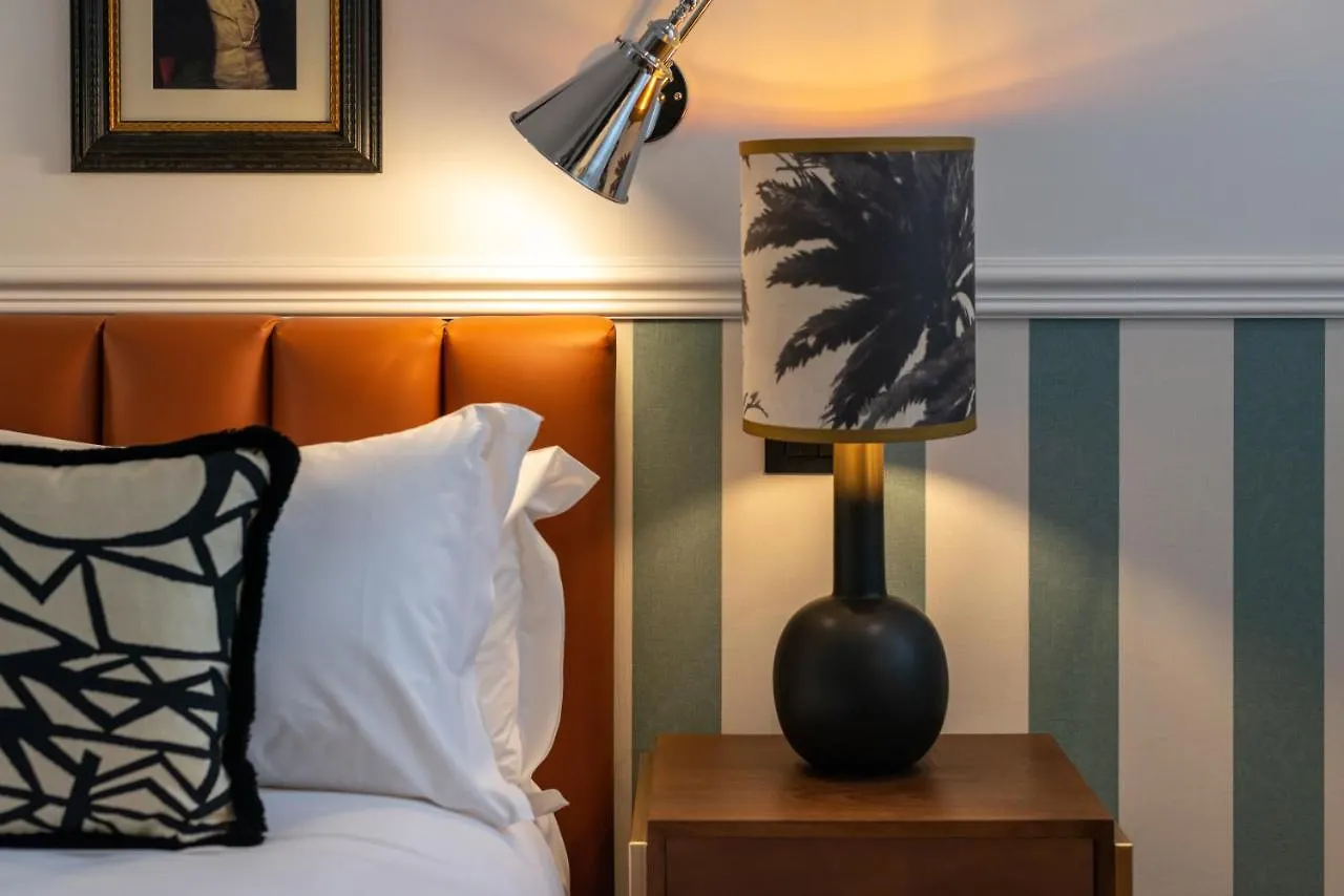 Hotel The Couper Spiga Milano 0*,