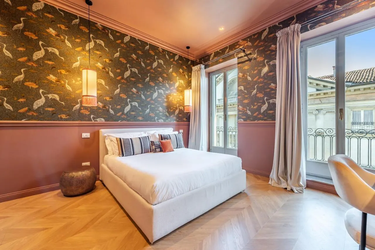 Hotel The Couper Spiga Milán 0*,